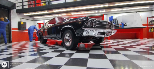 Chevy Chevelle Ss 396 1969 Auto World, Escala 1 18. Negro (Usado)