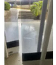 Comprar Puerta Vidrio Laminado En Caracas  Con Cierra Puerta De Piso