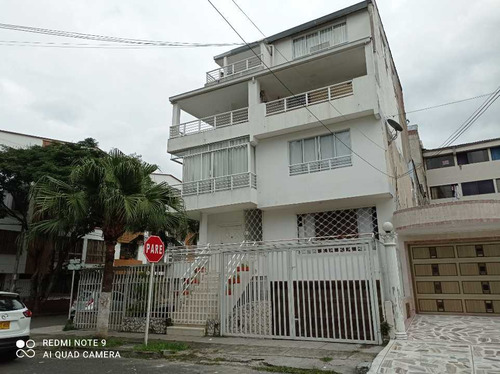 Ganga Edificio Esquinero En El Ingenio Sur Cali En Venta (c.p)