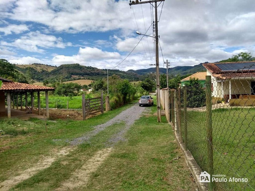 Chácara Condomínio Residencial Recanto Dos Amigos No Bairro Souza Lima, Zona Rural De Poços De Caldas Mg. - Ch0111