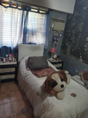 Imagen 12 de 21 de Venta Casa 4 Dorm. Lote 10x40 - 75 E/ 20 Y 21 - La Plata