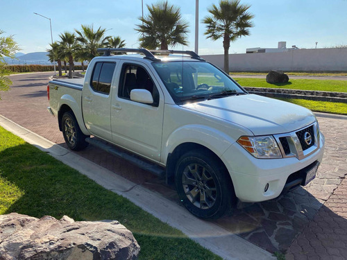 Imagen 3 de 12 de Nissan Frontier 4.0 Pro-4x V6 4x4 Mt 2015