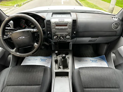 Ford Ranger XLT 4X4 2.600 GSL FULL