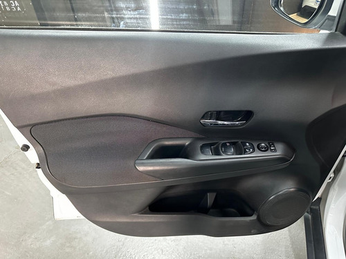 Nissan Kicks 1.6 ADVANCE L17