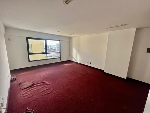 Venta Oficina Ciudad Vieja