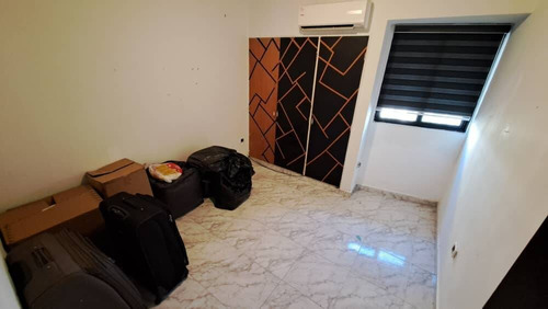 En Venta Apartamento Semiamoblado En Residencia Ankara Valles De Camoruco Cod 270540