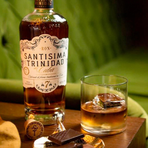 Pack De 4 Ron Santisima Trinidad 7 700 Ml