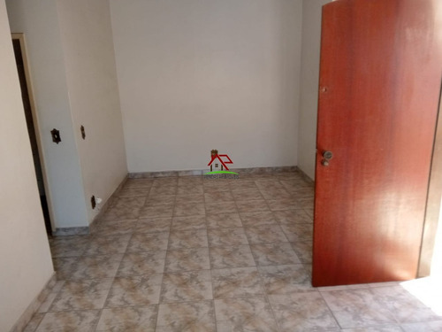 Imagem 6 de 17 de Ótima Casa De 03 Quartos E 03 Vagas No Santa Mônica! - 2635