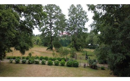 House, Cabin And Pool On A 5,923 M² Plot