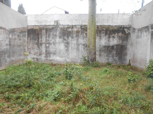 Venta Local S/lote De 9.27x24.75m² - En Ramos Mejia - Buen Estado