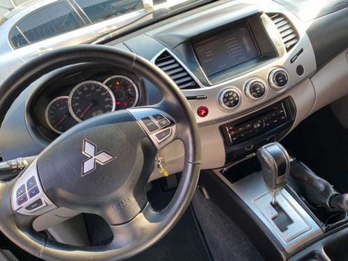 Imagem 11 de 12 de Mitsubishi L200 Triton Flex