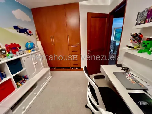 Townhouse En Venta Oritopo