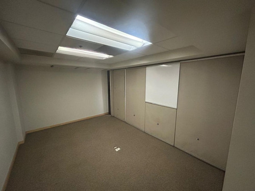 Edificio En Renta 1,778 M2. Parque Industrial Naucalpan.