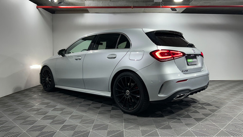 Mercedes-Benz A A 250 2.0 A 250 DCT AMG Line