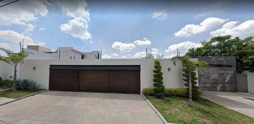 Casa De Lujo En Venta Gran Ubicación En Juriquilla Querétaro