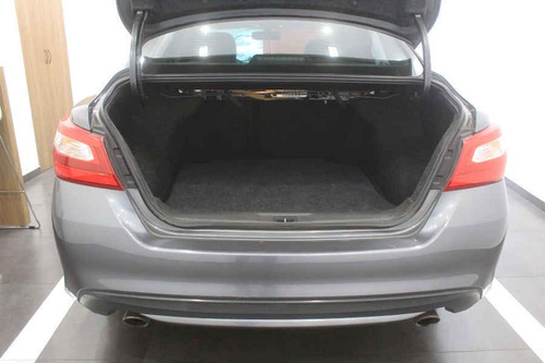 Imagen 13 de 15 de Nissan Altima 2017 4p Exclusive V6/3.5 Aut