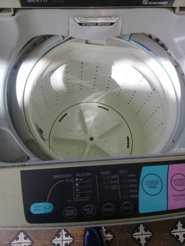 Lavarropas Automatico Sanyo Asw-55mp, Funcionando