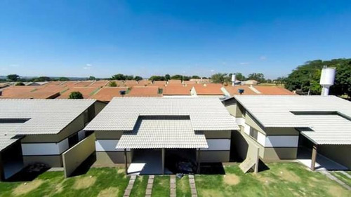 Imagem 7 de 11 de Casa De 2 Quartos Em Senador Canedo