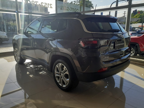 Imagen 7 de 15 de Jeep Compass 1.3 T270 Longitude