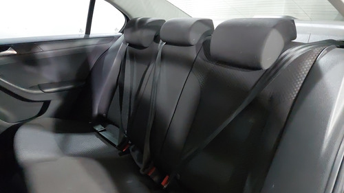 Volkswagen Jetta 2.5 STYLE ACTIVE TIPTRONIC