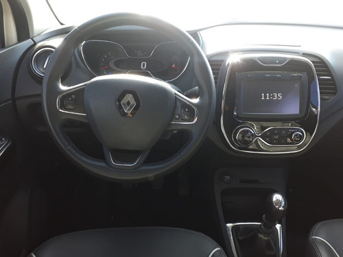 Imagen 9 de 10 de Renault Captur 2.0 Intens 2017