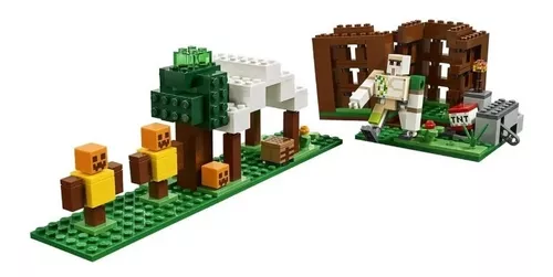 LEGO® Minecraft¿ The Pillager Outpost 21159