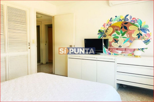 Imagen 16 de 19 de Apartamento En Alquiler Anual