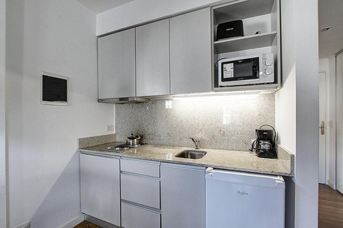 Alquiler Departamento Monoambiente Amoblado Amplio Con Balcón Y Amenities Palermo