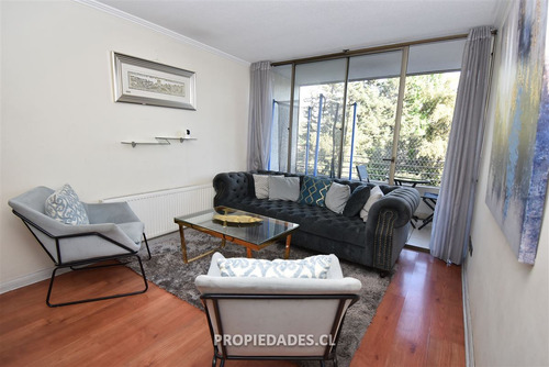 Departamento En Venta De 2 Dorm. En Las Condes