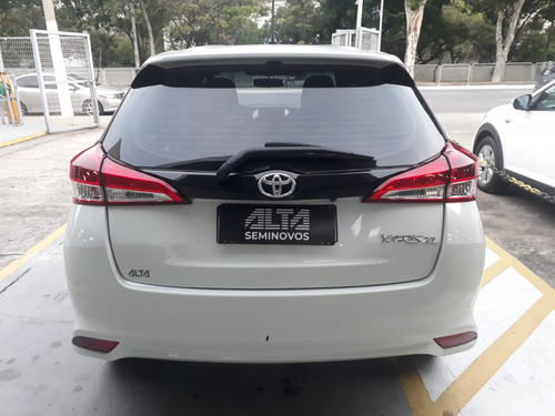 Toyota Yaris Toyota Yaris 1.5 XL Plus Connect CVT (Flex)