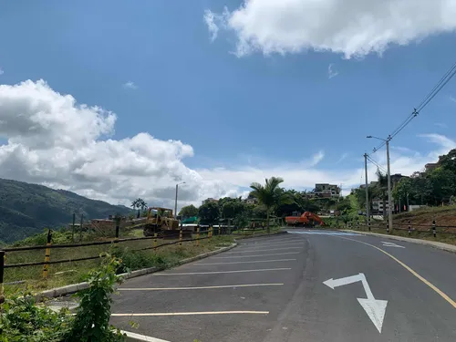 Lotes Residenciales Y Casas