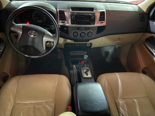 Imagem 9 de 15 de Toyota Hilux Sw4 Sr 4x2 2.7 Aut 2015
