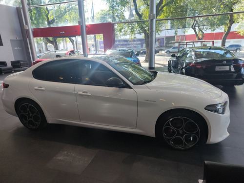 Alfa Romeo Giulia 2.0 280cv Veloce