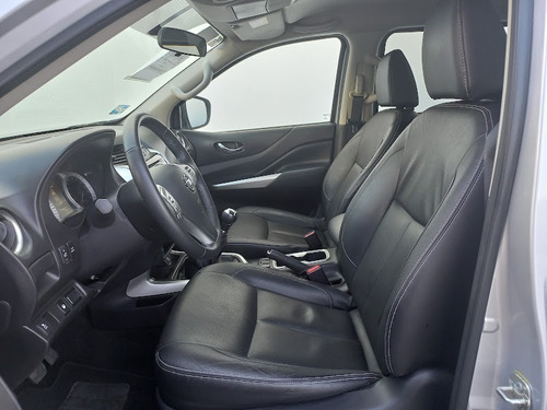 Imagen 9 de 12 de Nissan Np300 Frontier Le 2020