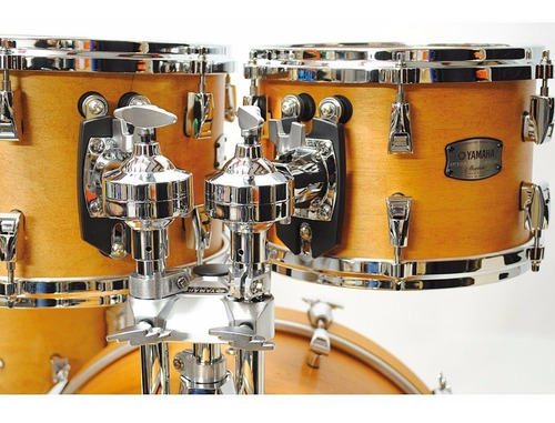Imagen 5 de 6 de Batería Yamaha Acústica Absolute Hybrid Maple Am2f5