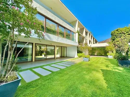 Dúplex Con Jardín Privado: Santa María De Manquehue