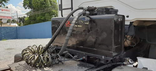 Caminhão Mercedes Benz Axor 2544 2009
