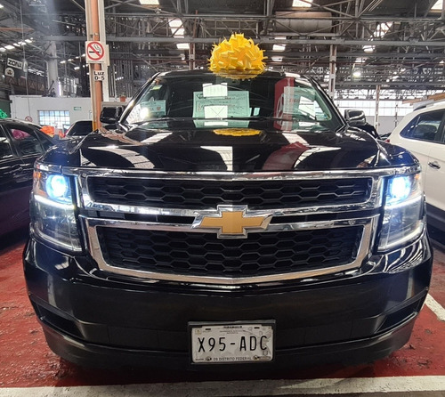 Imagen 8 de 15 de Chevrolet Tahoe 5.3 Lt V8 2da Cubo At 2015