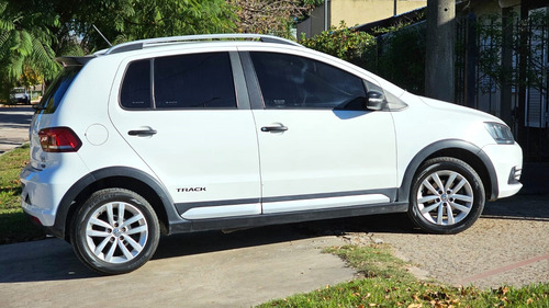 Volkswagen Fox 1.6 Track