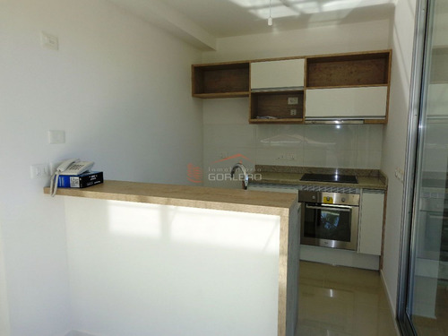 Imagen 9 de 30 de Venta De Apartamento En Mansa, Punta Del Este - Sin Muebles