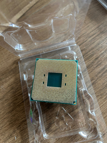 Processador Amd Ryzen 5 4600g (sem Cooler) (Usado)