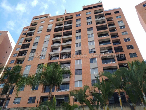 Apartamento En Venta, Urb. Colinas De La Tahona