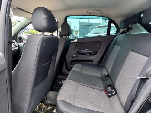 Imagem 10 de 10 de Volkswagen Gol 1.0 Mi 8v Flex 4p Manual G.iv