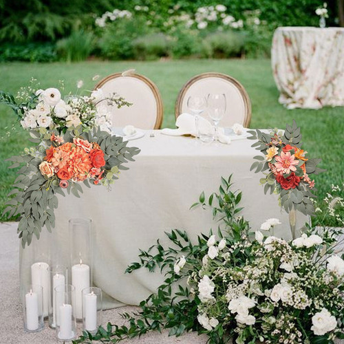 Mesa De Boda De Gama Alta Con Diseño De Ramo Simulado En V,