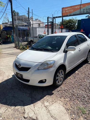 Toyota Yaris 1.5 Hb Premium Aa Ee At