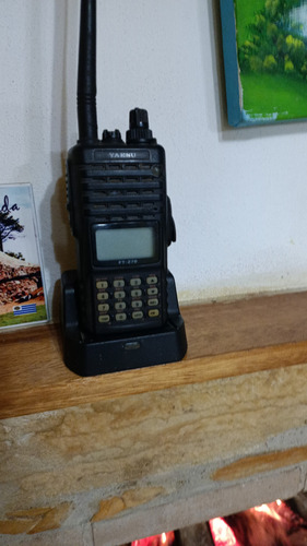 Handy Yaesu Ft270