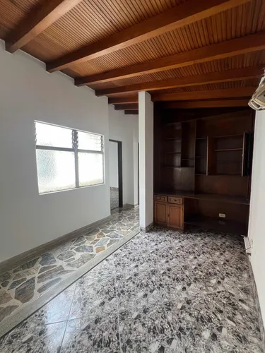 Apartamento En Venta. Laureles.