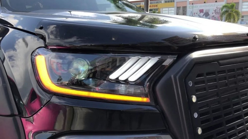 Imagen 4 de 4 de Faros Principales Ford Ranger Tipo Raptor 2017 Directo