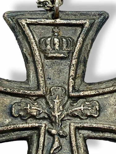 Cruz De Hierro Alemana Cadena Antigua Primera Guerra Mundial (Usado)