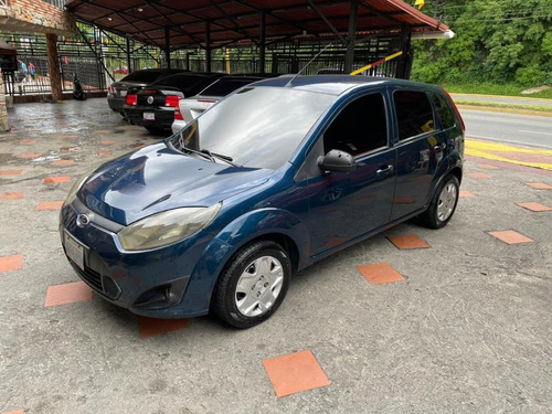 Imagen 1 de 10 de Ford Fiesta